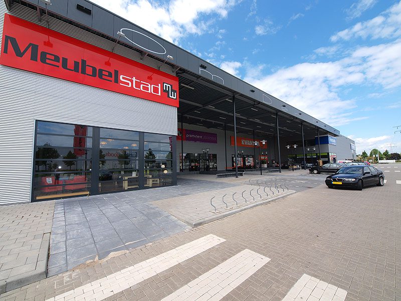 Timmert continu aan de weg: Home Center