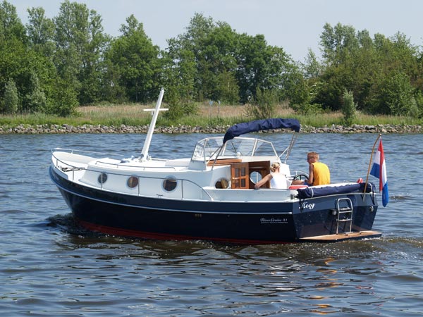 De RiverCruise 31 is speciaal gebouwd voor lage-bruggen-routes (doortvaarthoogte 2,45 m).