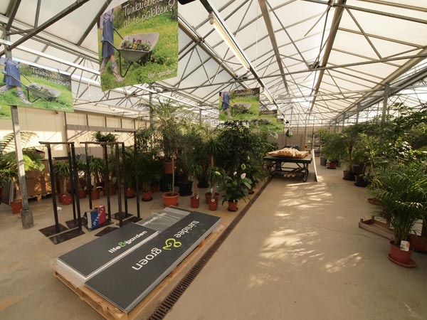 Een impressie van het tuincentrum in aanbouw.
