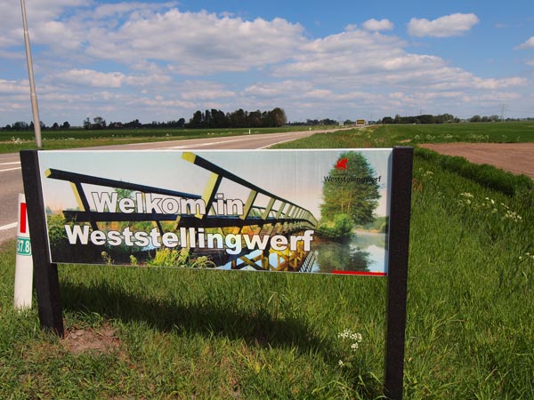 In Het Bildt (Oudebildtzijl) en Weststellingwerf (Slijkenburg) kunnen ze wel wat toerisme gebruiken.