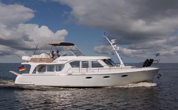Bij Aquanaut Yachting in Sneek zijn acht jachten in aanbouw, onder andere deze European Voyager II 1300.