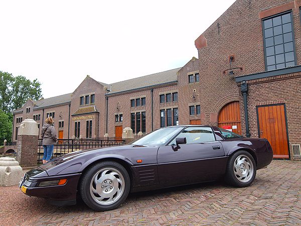 Leden van de Heartbeat Corvette Club bezochten 3 juni 2012 het Woudagemaal.
