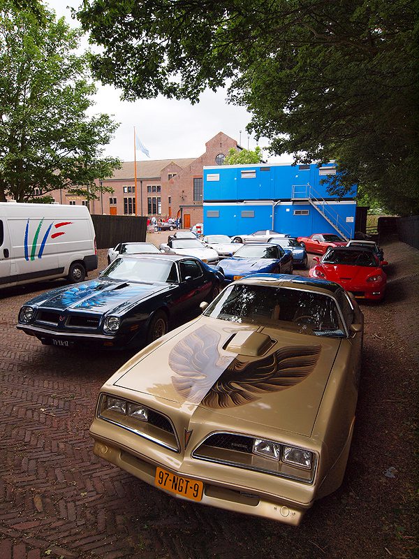Leden van de Heartbeat Corvette Club bezochten 3 juni 2012 het Woudagemaal.