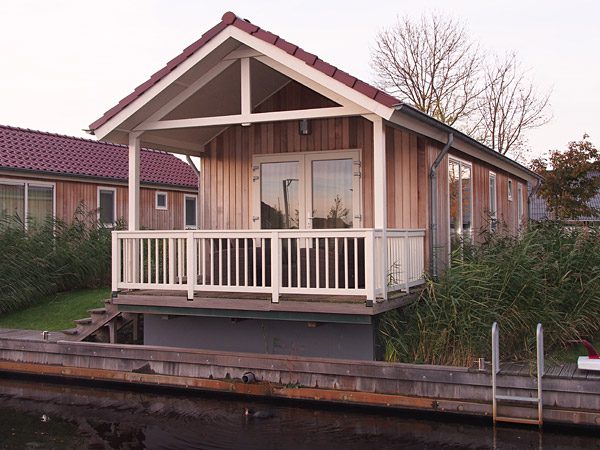 Klein maar fijn, een chalet op recreatiepark Tusken de Marren.