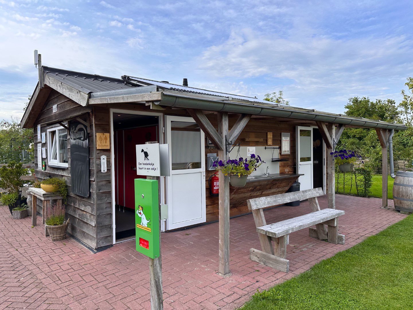 Camperplaats Stoutenburght in Blesdijke Friesland